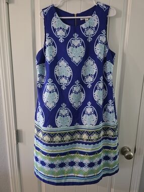 Madison Leigh Sleeveless Blue Patterned Shift Dress Size 12 NWOT ❤️❤️